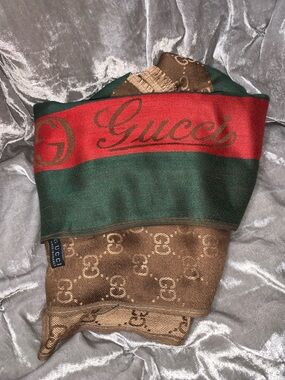 Gucci Scarf Brown Green and Red